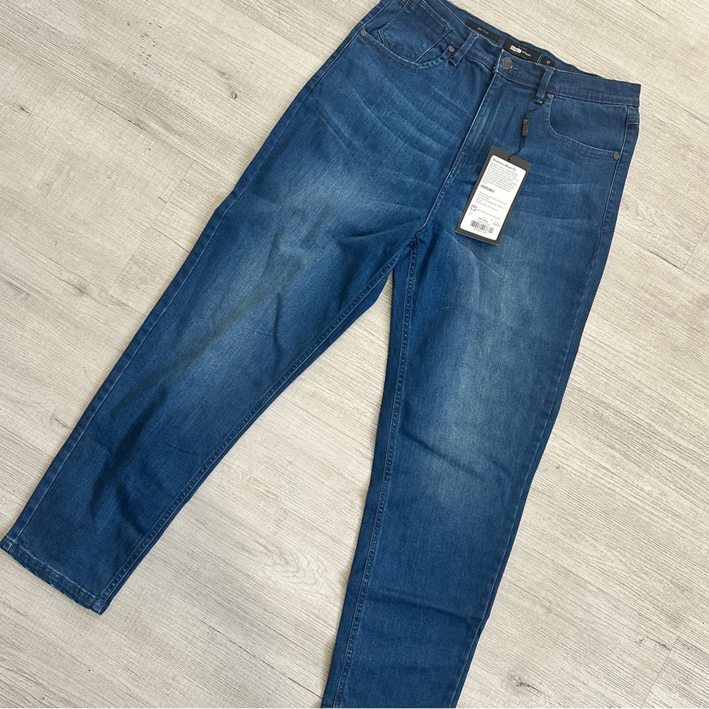 Barbell Apparel Mom Fit Jeans in Dark Indigo Wash sz 33